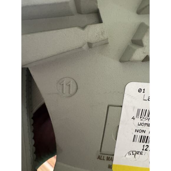 DV Dolce Vita® Liliah 11 Leather Comfy Slip On Thermoplastic Runner Soles New - Picture 7 of 8